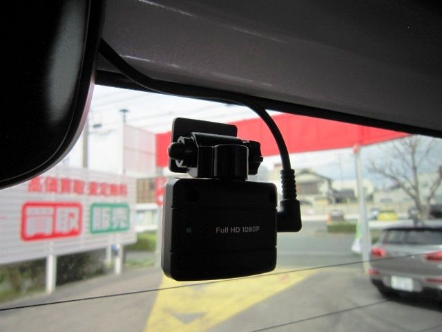 HONDA N BOX 2022 Image 31