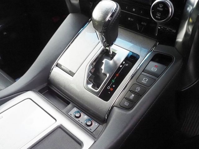 TOYOTA ALPHARD 4WD 2019 Image 31