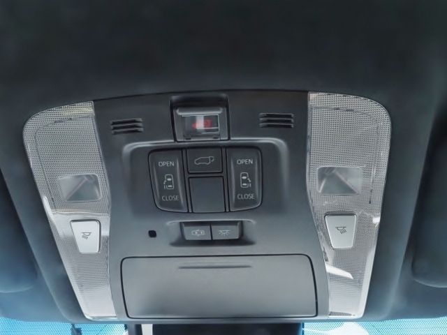 TOYOTA ALPHARD 4WD 2019 Image 31