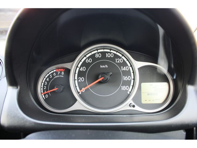 MAZDA DEMIO 2012 Image 31