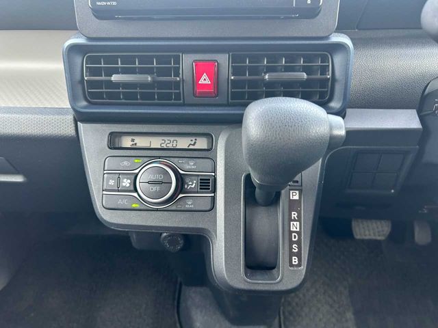 DAIHATSU TANTO 2024 Image 31