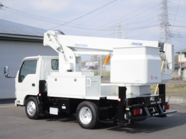 ISUZU ELF 2017 Image 31