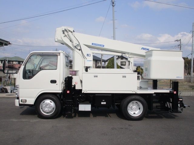 ISUZU ELF 2017 Image 31