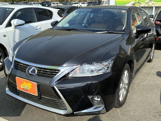 TOYOTA LEXUS CT200H 2015 Image 31