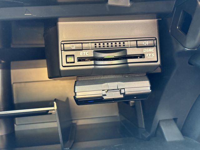 TOYOTA LEXUS CT200H 2015 Image 31