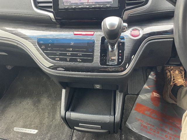 HONDA ODYSSEY 2015 Image 31