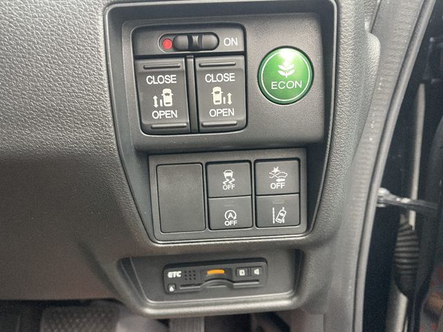 HONDA ODYSSEY 2015 Image 31