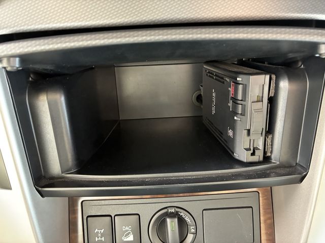 TOYOTA LANDCRUISER PRADO 2011 Image 31