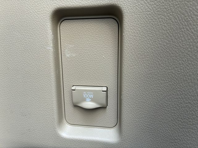 TOYOTA LANDCRUISER PRADO 2011 Image 31