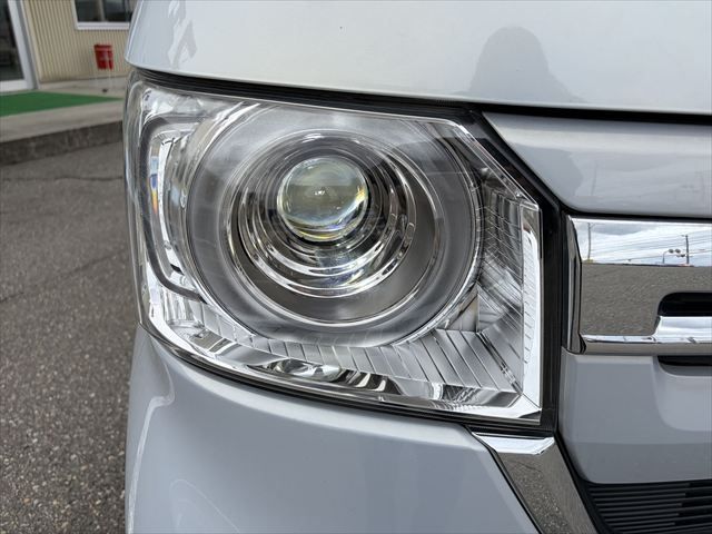 HONDA N BOX 2022 Image 31