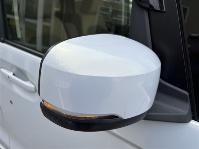 HONDA N BOX 2022 Image 31