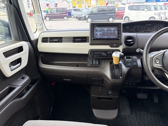 HONDA N BOX 2022 Image 31