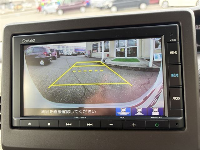 HONDA N BOX 2022 Image 31