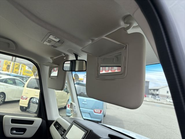 HONDA N BOX 2022 Image 31