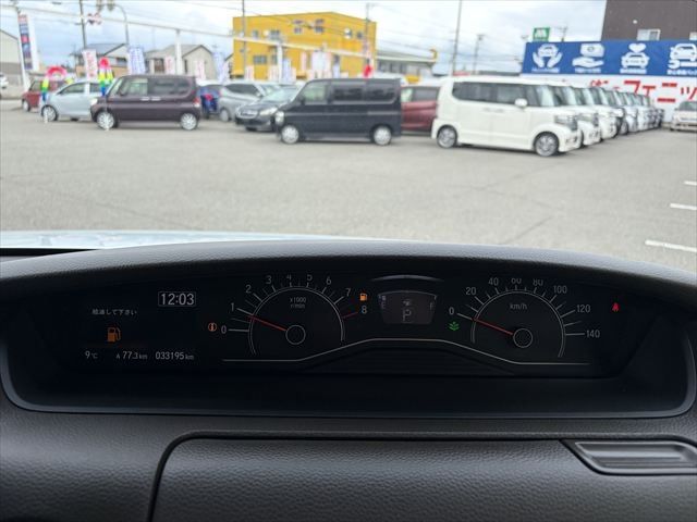 HONDA N BOX 2022 Image 31