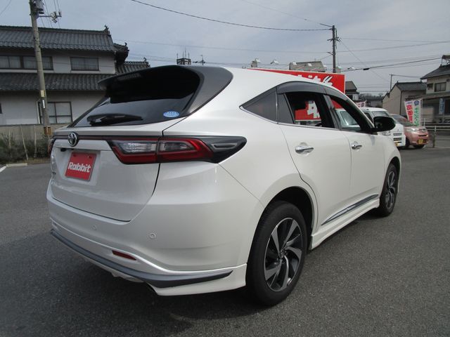 TOYOTA HARRIER 2WD 2017 Image 31