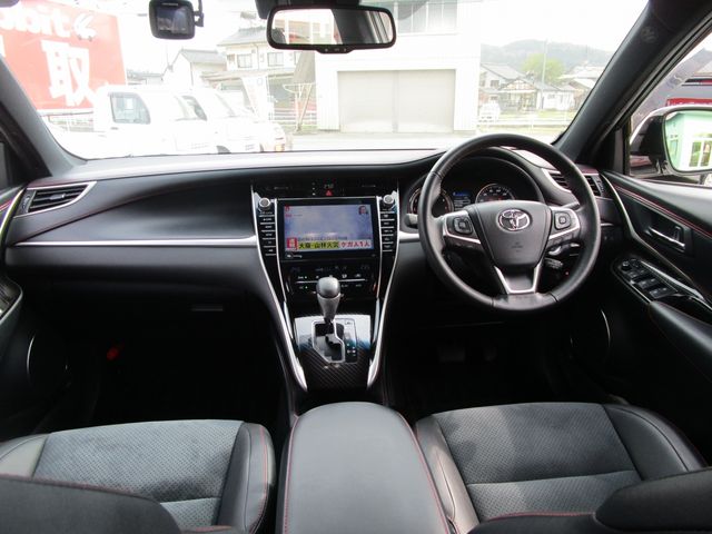 TOYOTA HARRIER 2WD 2017 Image 31