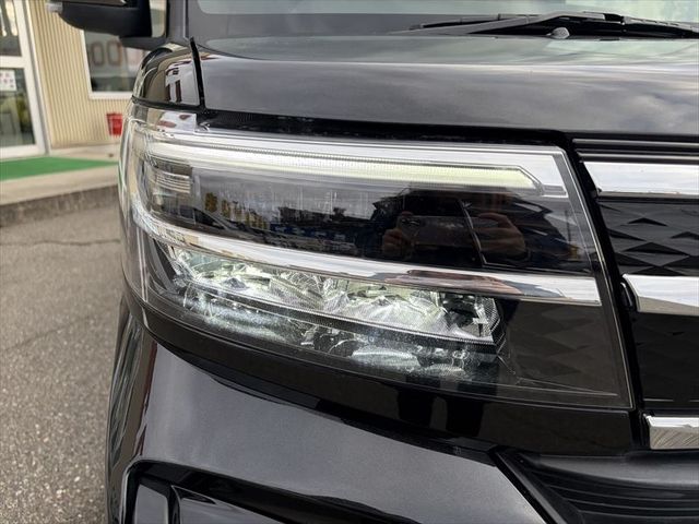 DAIHATSU TANTO CUSTOM 2023 Image 31