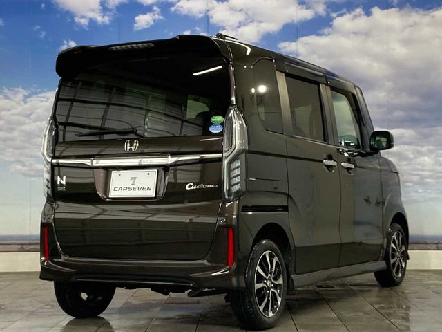 HONDA N BOX CUSTOM 2019 Image 31
