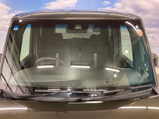 HONDA N BOX CUSTOM 2019 Image 31