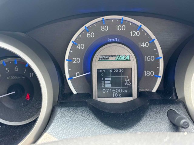 HONDA FIT HYBRID 2012 Image 31