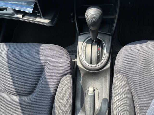 HONDA FIT HYBRID 2012 Image 31