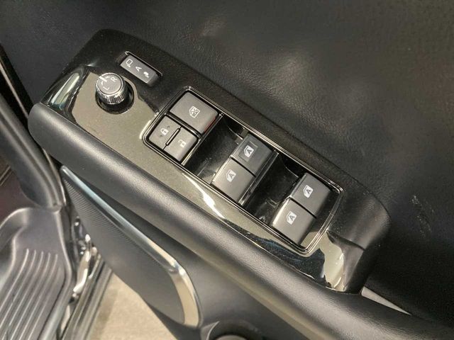 TOYOTA ALPHARD 4WD 2019 Image 31