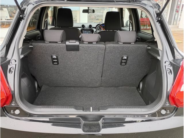 SUZUKI SWIFT 4WD 2017 Image 31