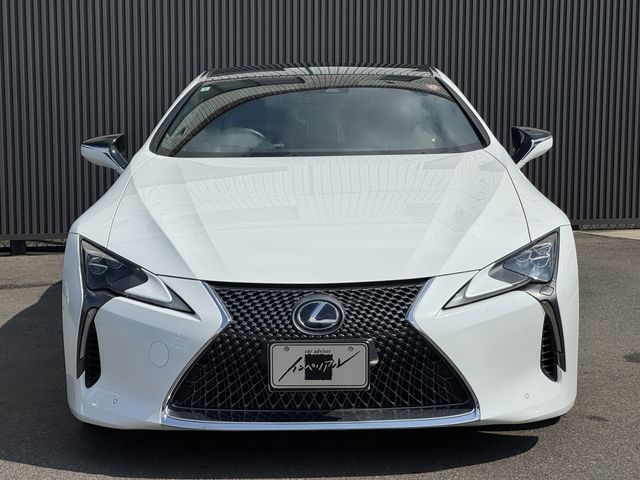 TOYOTA LEXUS LC500H 2018 Image 31
