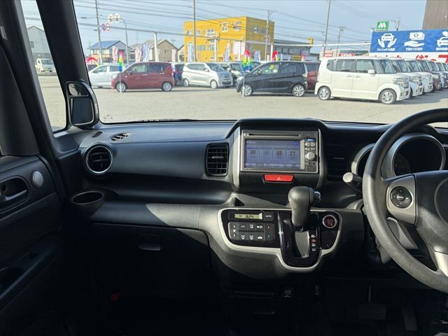 HONDA N BOX 2013 Image 31