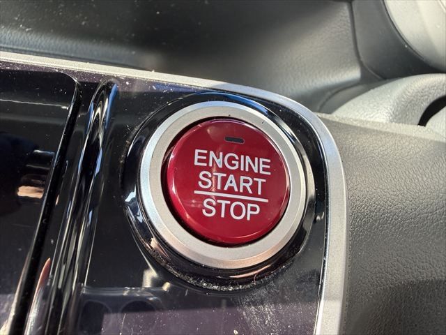 HONDA N BOX 2013 Image 31