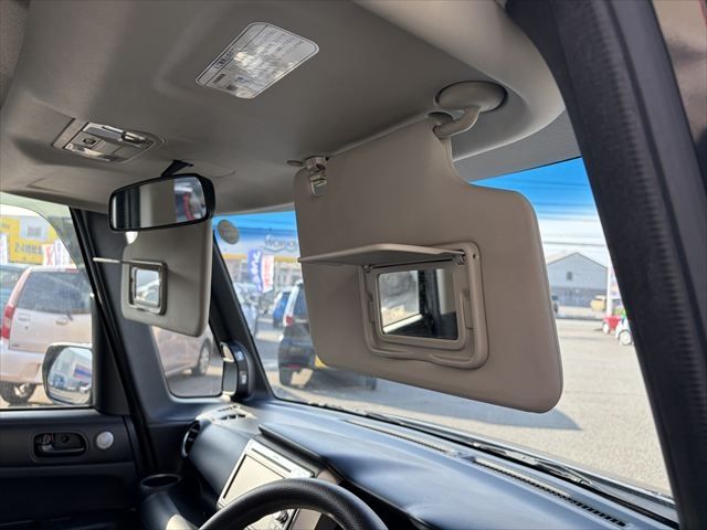 HONDA N BOX 2013 Image 31