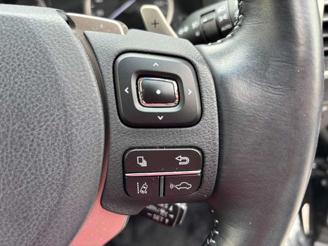 TOYOTA LEXUS NX300 2017 Image 31