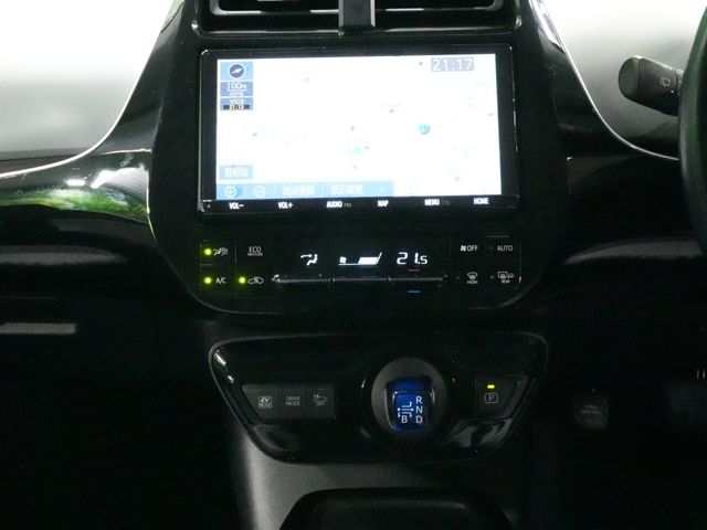 TOYOTA PRIUS 2019 Image 31