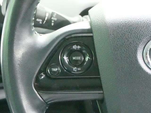 TOYOTA PRIUS 2019 Image 31