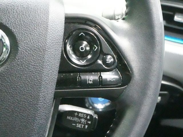 TOYOTA PRIUS 2019 Image 31