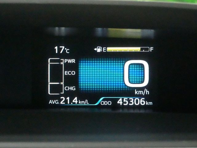 TOYOTA PRIUS 2019 Image 31