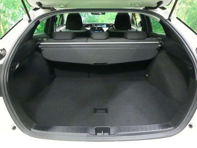 TOYOTA PRIUS 2019 Image 31