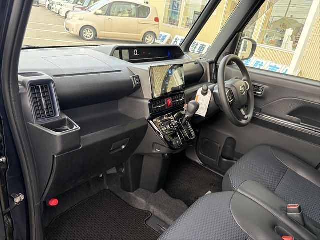 DAIHATSU TANTO CUSTOM 2023 Image 31