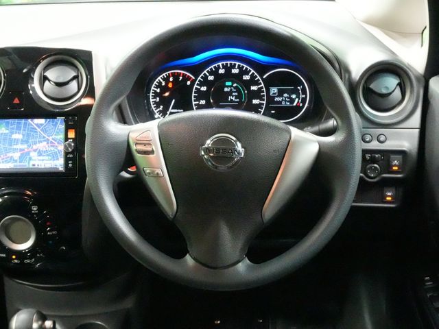 NISSAN NOTE 2016 Image 31