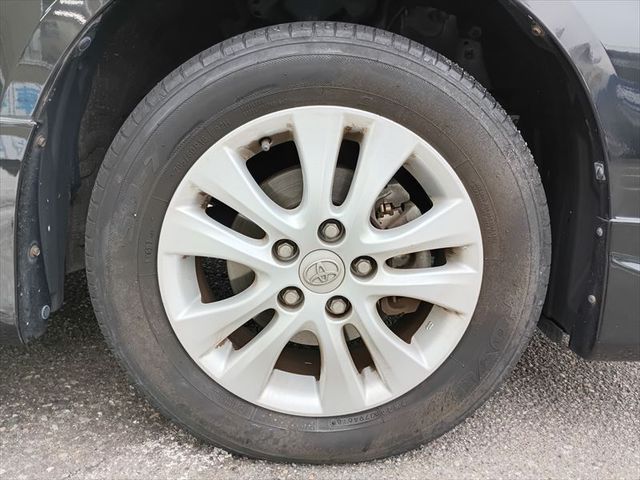 TOYOTA VOXY 2013 Image 31