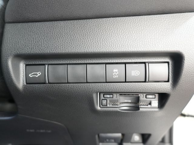 TOYOTA HARRIER HYBRID 2025 Image 31