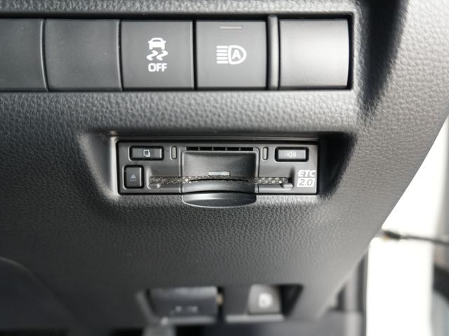 TOYOTA HARRIER HYBRID 2025 Image 31