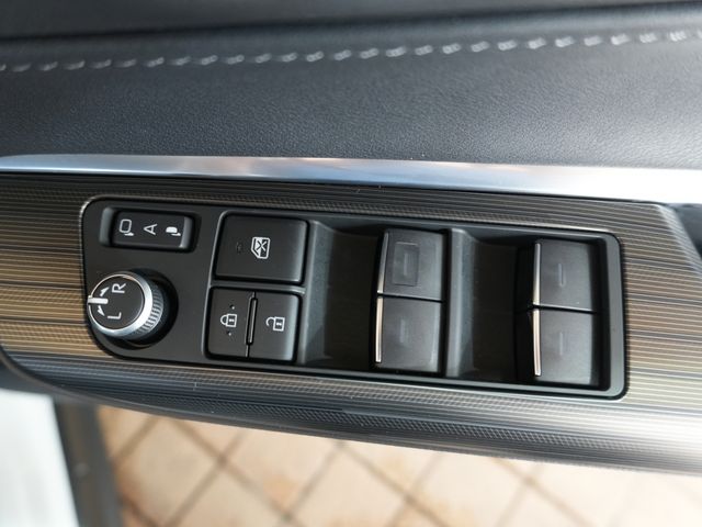 TOYOTA HARRIER HYBRID 2025 Image 31