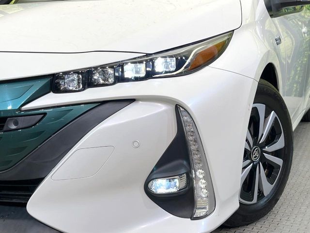 TOYOTA PRIUS PHV 2018 Image 31