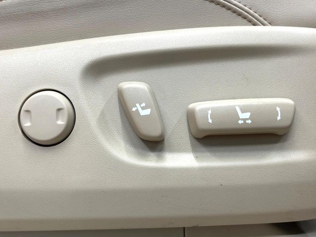 TOYOTA LANDCRUISER PRADO 2023 Image 31