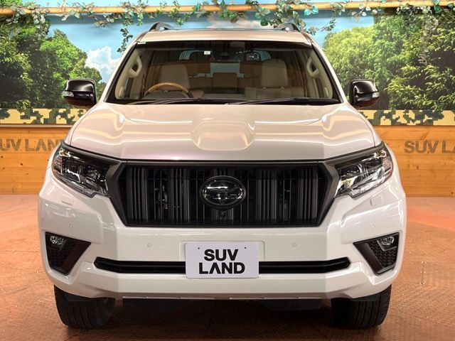 TOYOTA LANDCRUISER PRADO 2023 Image 31