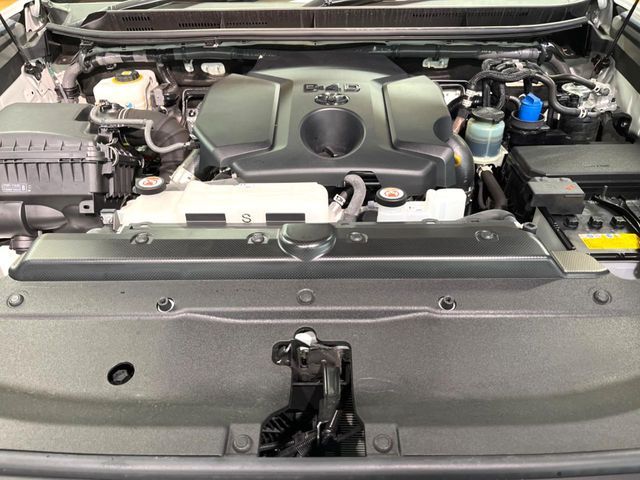 TOYOTA LANDCRUISER PRADO 2023 Image 31