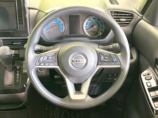 NISSAN ROOX 2022 Image 31