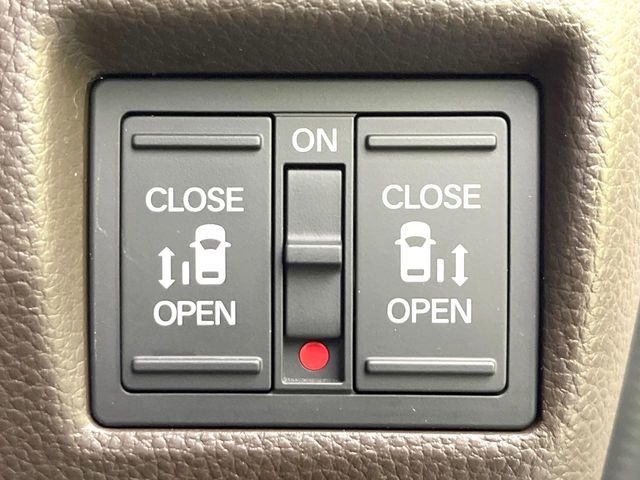 HONDA N BOX 2021 Image 31